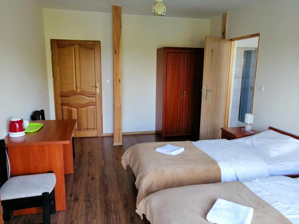 Hotel Restauracja Teo Cieszkow Esterno foto